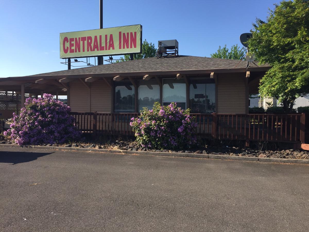 Centralia Inn Exterior photo